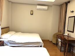 Dreams Hotel