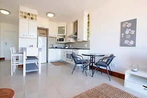 Romantic Beachfront Bachelor