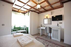 Celsus Boutique Hotel