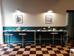 Dama Suite