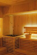 ELC Luxury Da Lat Hotel & Apartment