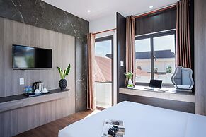 ELC Luxury Da Lat Hotel & Apartment