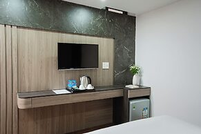ELC Luxury Da Lat Hotel & Apartment