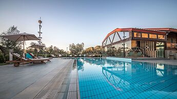 Traldi Resort