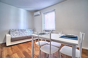 Marina Apartments