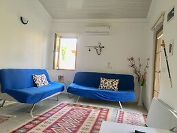 Villa Yalili