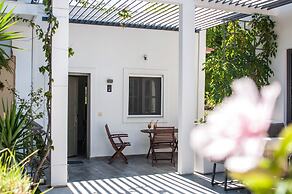 Sunny Garden