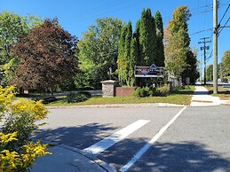 Inn at the Falls
