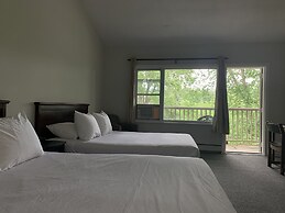 Inn at the Falls