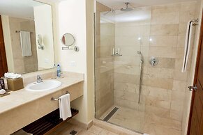Impressive Premium Punta Cana