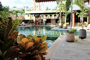AUROZA RESORT