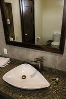 AUROZA RESORT