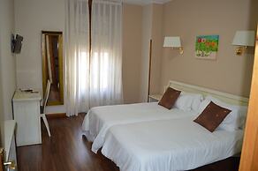 Hotel Los Robles