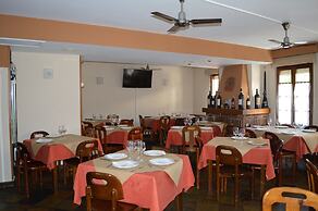 Hotel Los Robles
