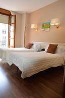 Hotel Los Robles