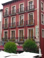 Hotel Los Robles