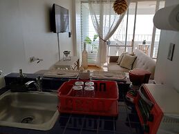Gorgeous Beach Front Studio