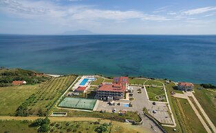 King Maron Beach Hotel & Spa