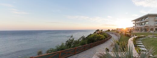 King Maron Beach Hotel & Spa
