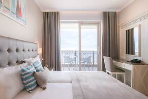 King Maron Beach Hotel & Spa
