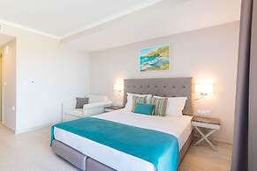 King Maron Beach Hotel & Spa