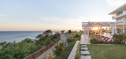 King Maron Beach Hotel & Spa