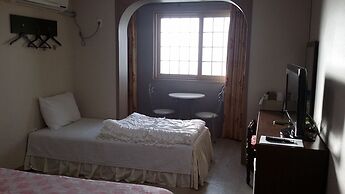 Hera Hotel