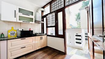 Olive Service Apartment DLF Galleria