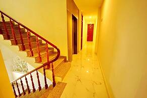 Tea Leaf Hotel