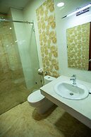 Tea Leaf Hotel