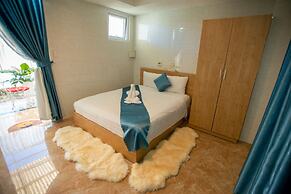 Tea Leaf Hotel