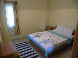 Ada Apart Hotel