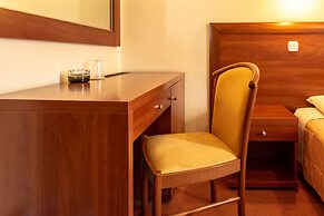 Hotel Telis