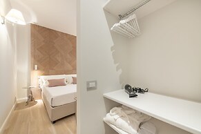 AQUAMADRE Suites