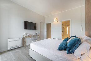 AQUAMADRE Suites