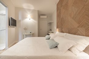 AQUAMADRE Suites