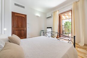 Villa Iole
