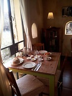 Smadar Inn