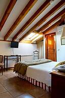 Hotel Rural La Casa de Pasarón