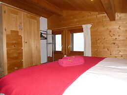 Central Hostel Châtel
