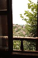 Efe Guest House