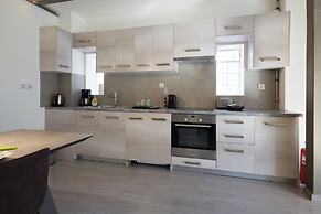 Athenian Residences