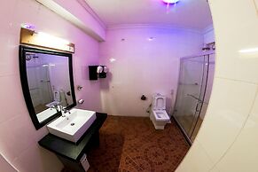 ISAMILO GRAND HOTEL