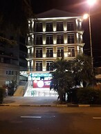 Apartment on Demokraticheskaya str 45-27