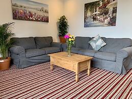 The Waterfront Lodges