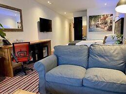 The Waterfront Lodges