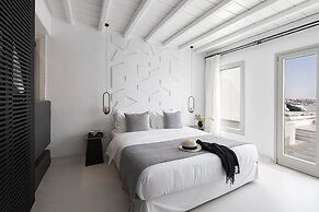 Nimbus Mykonos