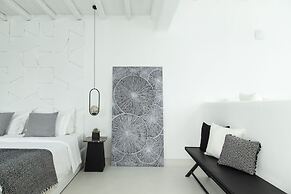 Nimbus Mykonos