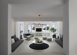Nimbus Mykonos