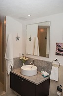 Grand Venetian Condominium